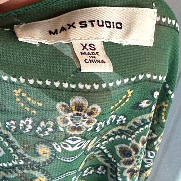 Max Studio Green Paisley Retro Hankerchief Skirt/ Top, size XS - Picture 3 of 6